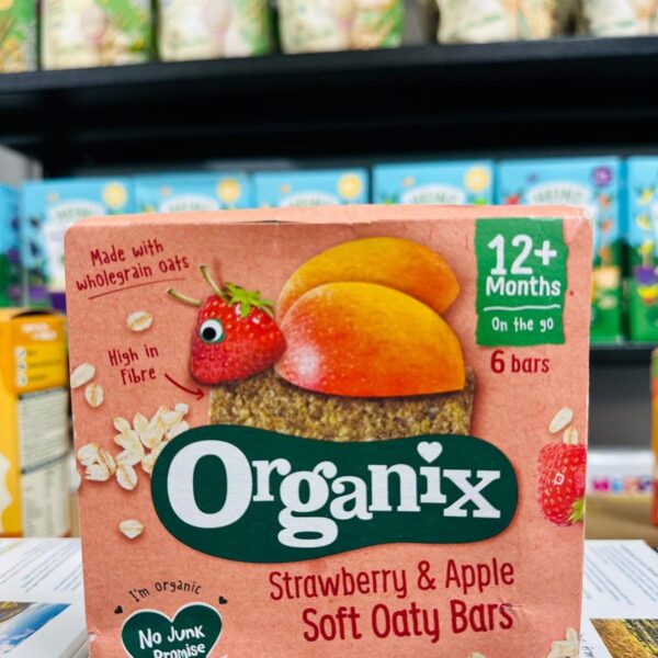 Organix Oaty Strawberry & Apple (12m+) (High in fiber)